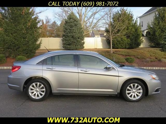 2014 Chrysler 200 Limited