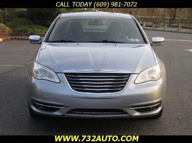 2014 Chrysler 200 Limited
