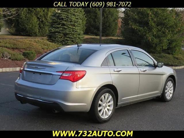 2014 Chrysler 200 Limited
