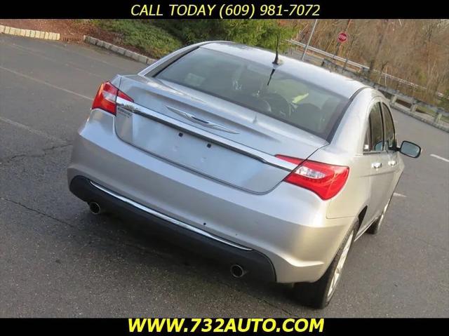 2014 Chrysler 200 Limited