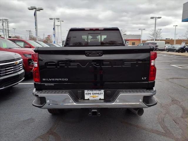 2025 Chevrolet Silverado 2500HD 4WD Crew Cab Standard Bed LT