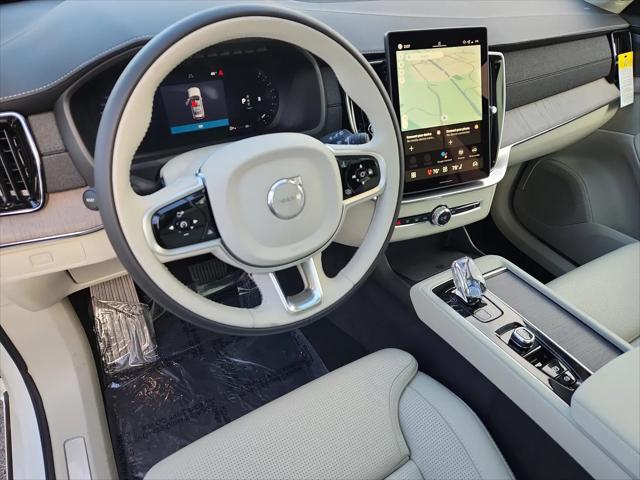 2026 Volvo XC90 Ultra Dark Theme, B6 AWD Gas (mild hybrid), Gasoline, 6 Seats