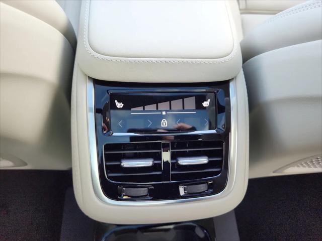 2026 Volvo XC90 Ultra Dark Theme, B6 AWD Gas (mild hybrid), Gasoline, 6 Seats
