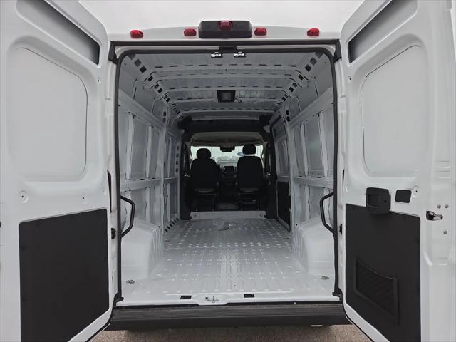 2026 Ram ProMaster 2500 Cargo Van Tradesman High Roof 159" WB w/Pass Seat