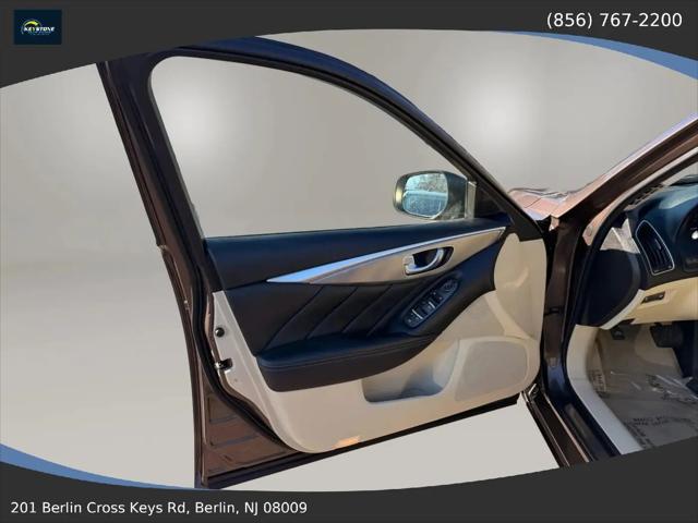 2014 INFINITI Q50h Premium