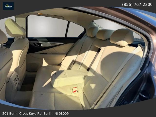 2014 INFINITI Q50h Premium