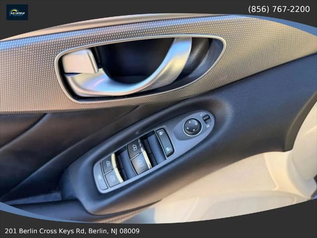 2014 INFINITI Q50h Premium