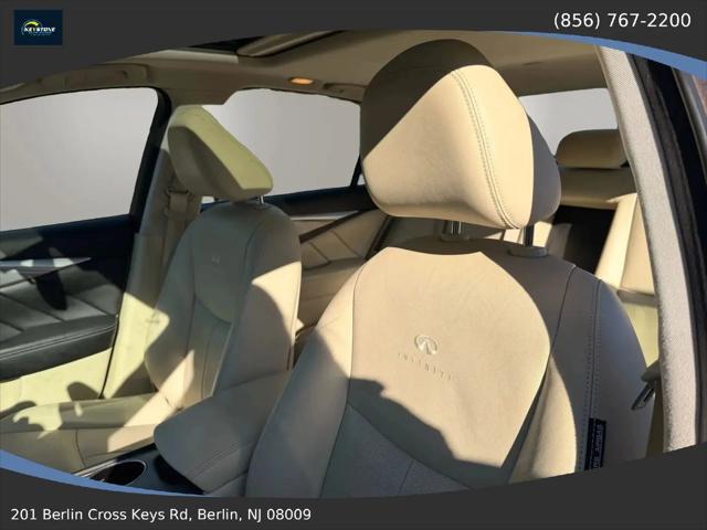 2014 INFINITI Q50h Premium