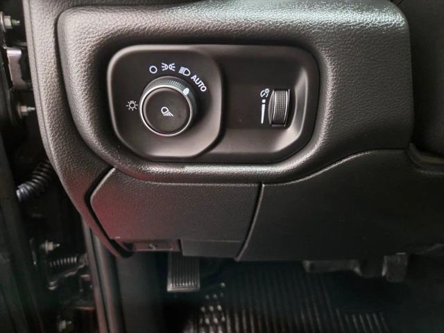 2022 Ram 2500 Tradesman Regular Cab 4x4 8' Box