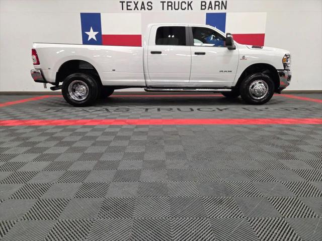 2023 Ram 3500 Big Horn Crew Cab 4x4 8' Box
