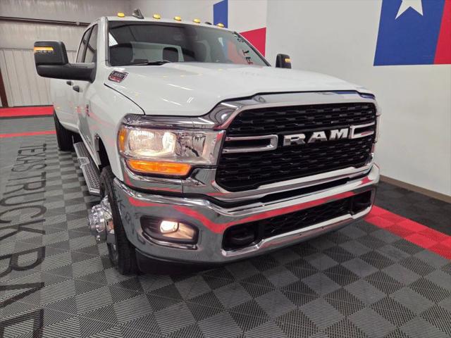 2023 Ram 3500 Big Horn Crew Cab 4x4 8' Box