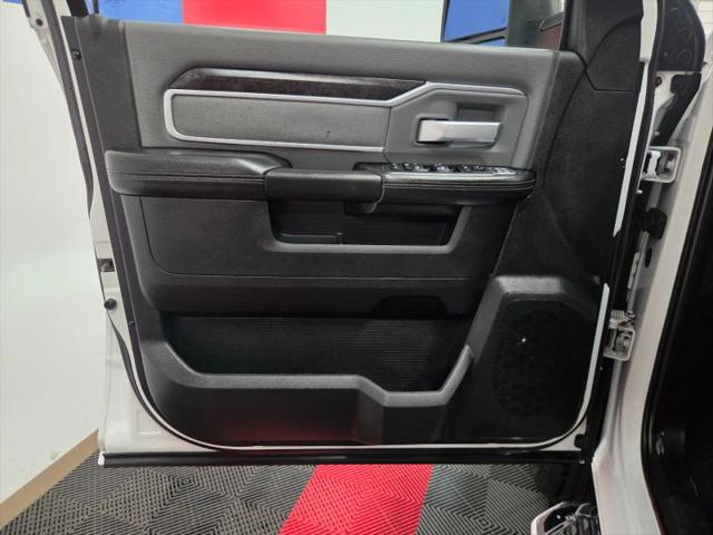 2023 Ram 3500 Big Horn Crew Cab 4x4 8' Box