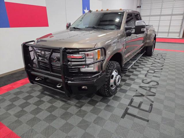 2019 Ford F-350 LARIAT