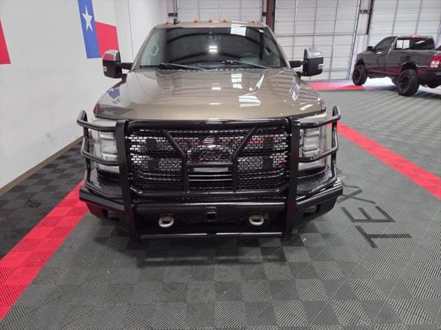 2019 Ford F-350 LARIAT