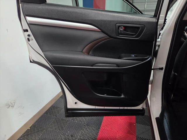 2019 Toyota Highlander LE Plus