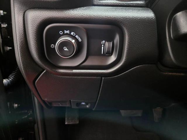 2022 Ram 2500 Tradesman Crew Cab 4x4 6'4" Box