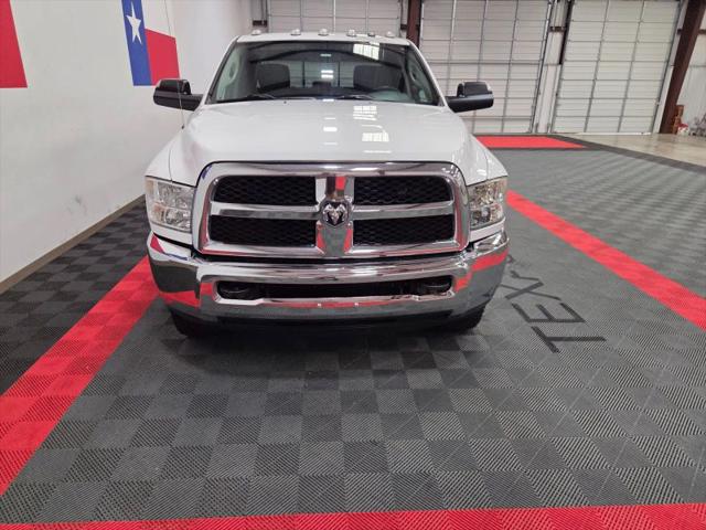 2018 Ram 3500 SLT Crew Cab 4x4 8' Box