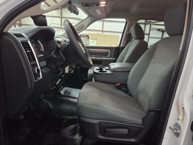 2018 Ram 3500 SLT Crew Cab 4x4 8' Box