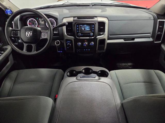 2018 Ram 3500 SLT Crew Cab 4x4 8' Box