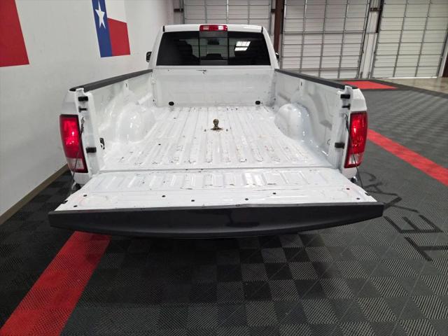 2018 Ram 3500 SLT Crew Cab 4x4 8' Box