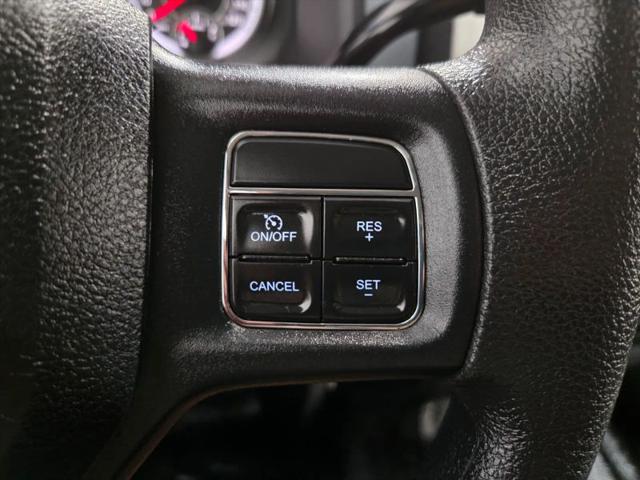 2018 Ram 3500 SLT Crew Cab 4x4 8' Box