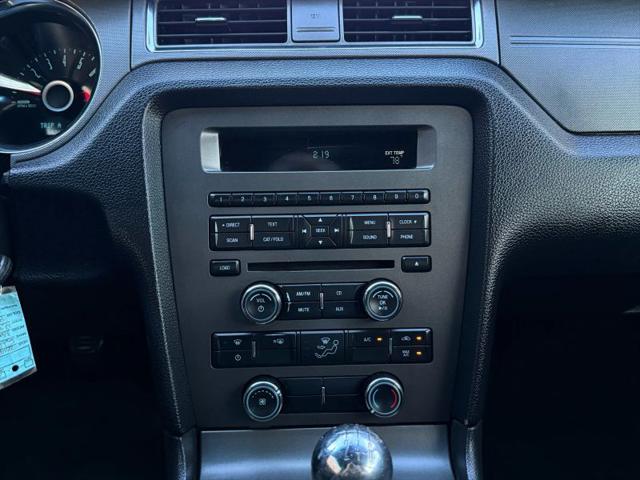 2014 Ford Mustang V6