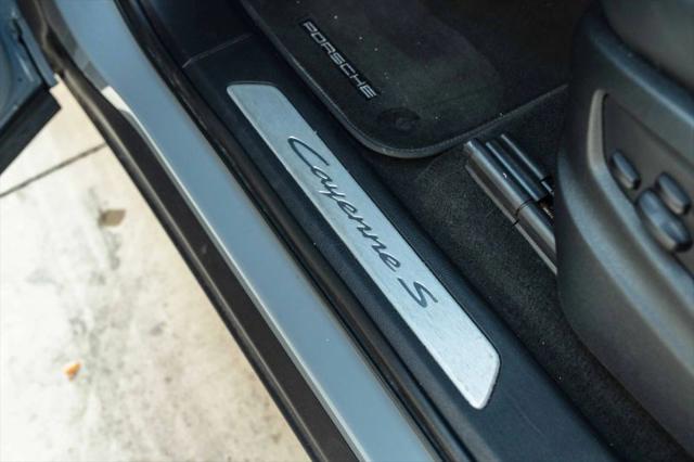 2024 Porsche Cayenne S