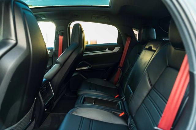 2024 Porsche Cayenne S