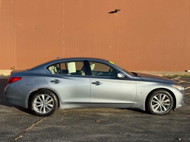 2014 INFINITI Q50 Premium