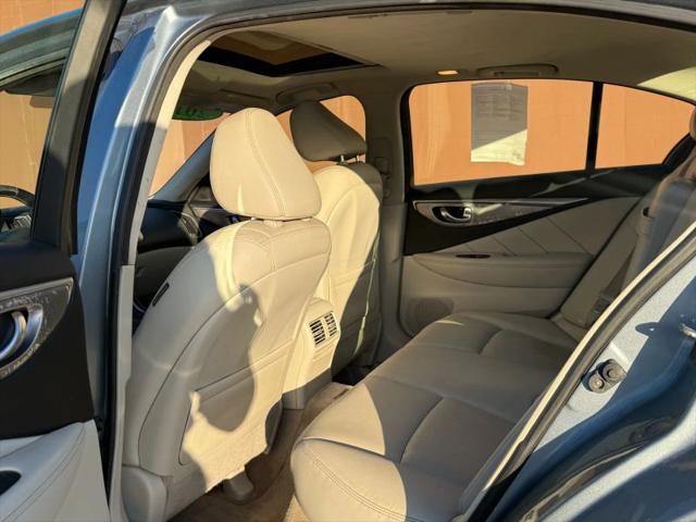 2014 INFINITI Q50 Premium