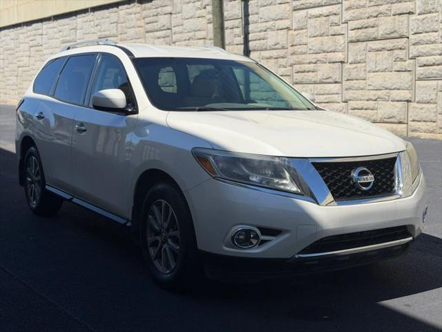 2015 Nissan Pathfinder SV