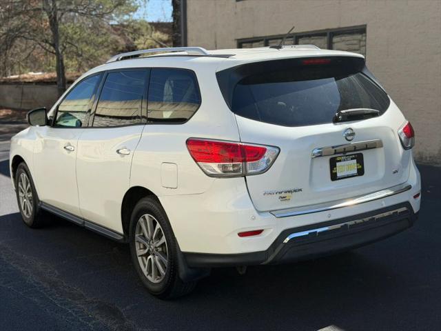2015 Nissan Pathfinder SV