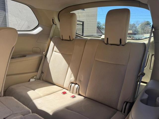 2015 Nissan Pathfinder SV