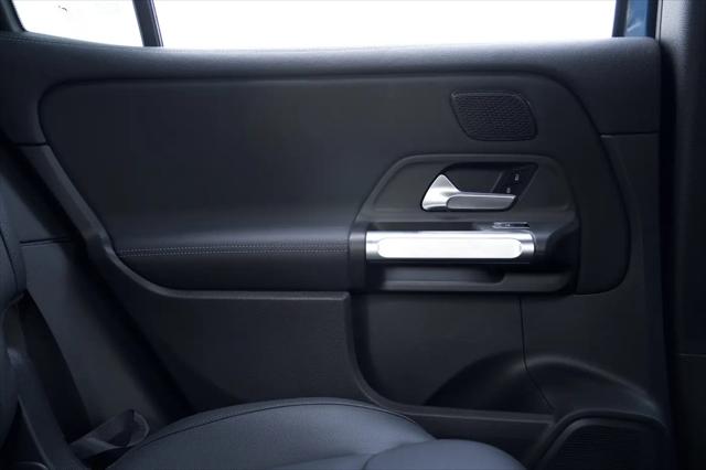 2023 Mercedes-Benz EQB 300 4MATIC