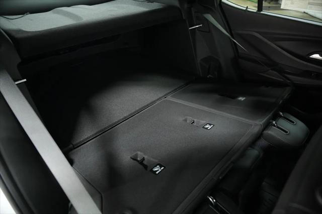 2026 Buick NV Preferred FWD