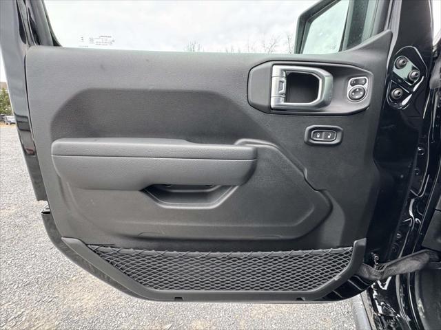 2025 Jeep Wrangler 4-Door Rubicon 4x4