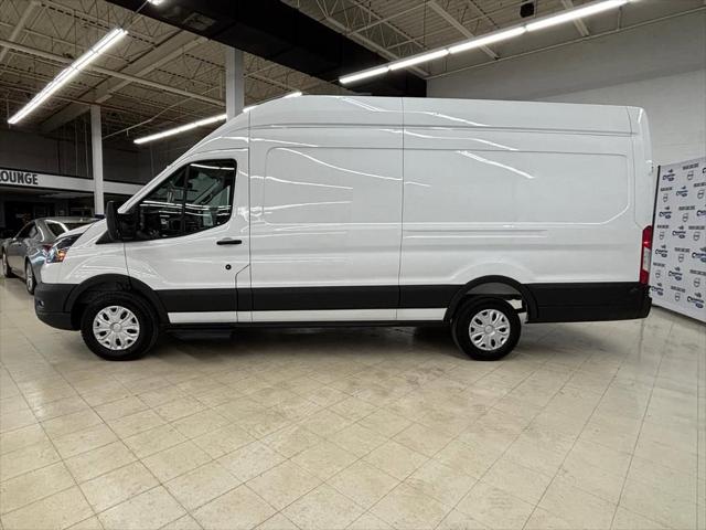 2026 Ford Transit Cargo Van Base
