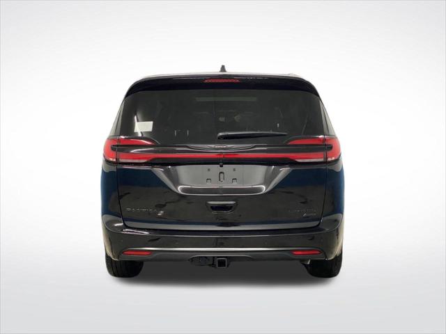2026 Chrysler Pacifica Limited AWD