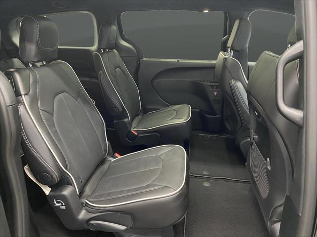 2026 Chrysler Pacifica Limited AWD