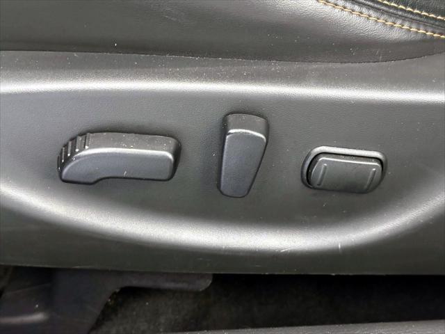 2022 Nissan Maxima SR Xtronic CVT [17]