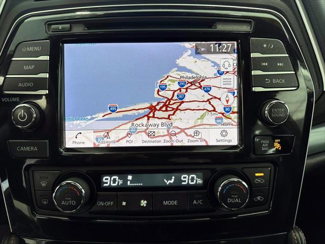 2022 Nissan Maxima SR Xtronic CVT [21]