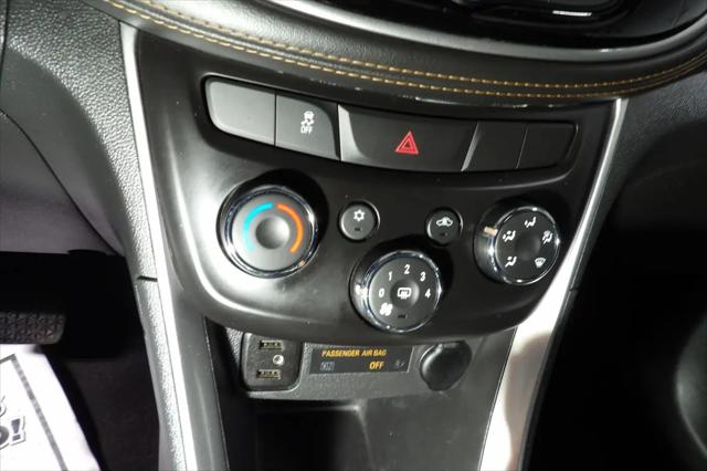 2021 Chevrolet Trax FWD LT