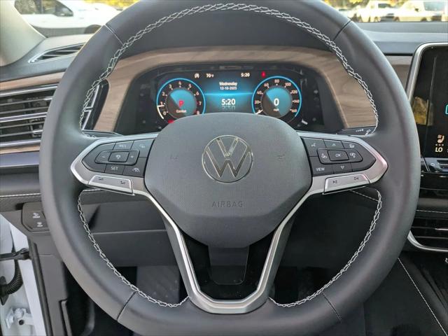 2026 Volkswagen Atlas SE with Technology