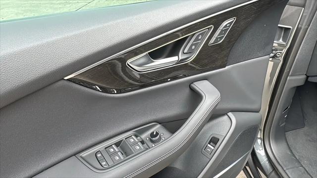 2026 Audi Q8 Premium Plus 55 TFSI quattro Tiptronic