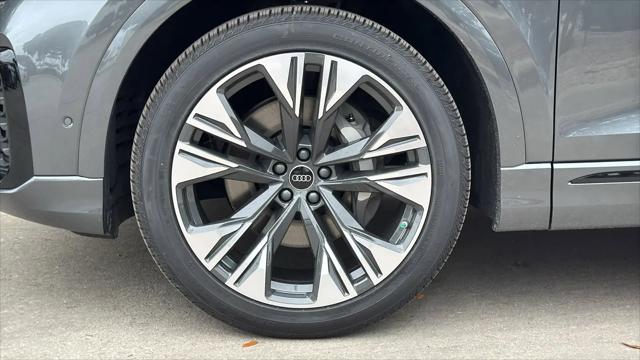2026 Audi Q8 Premium Plus 55 TFSI quattro Tiptronic