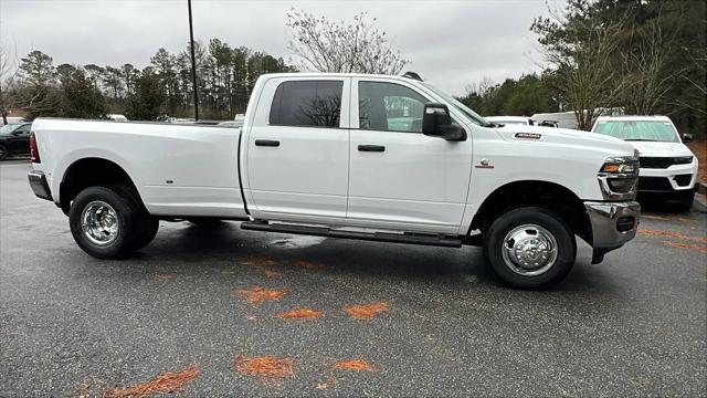 2026 Ram 3500 Tradesman Crew Cab 4x4 8' Box
