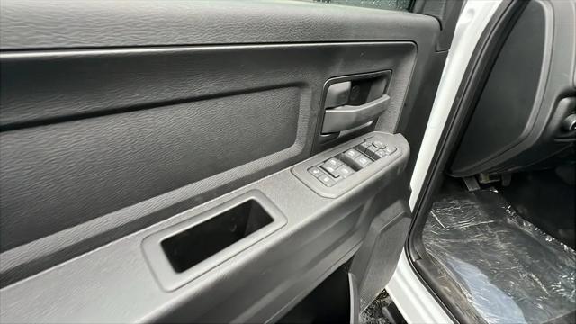 2026 Ram 3500 Tradesman Crew Cab 4x4 8' Box