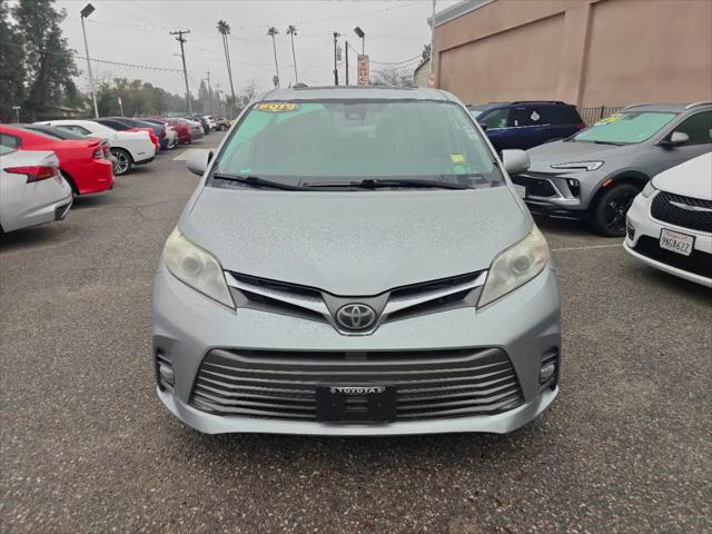 2019 Toyota Sienna XLE 8 Passenger