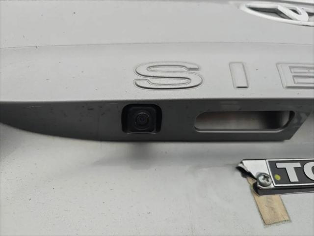 2019 Toyota Sienna XLE 8 Passenger