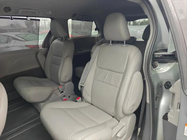 2019 Toyota Sienna XLE 8 Passenger